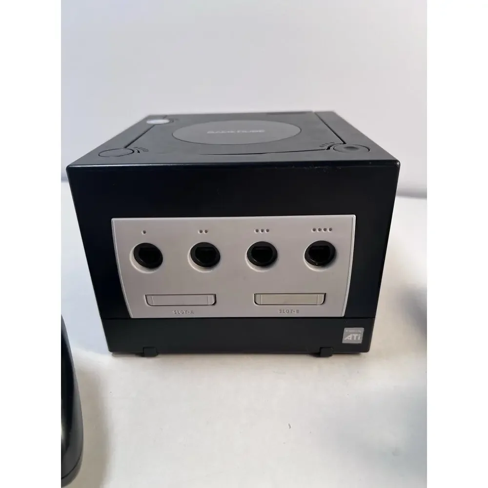 GameCube Black Console (DOL-001) 1 OEM Controllers, Power Cord, AV Cable - EUC